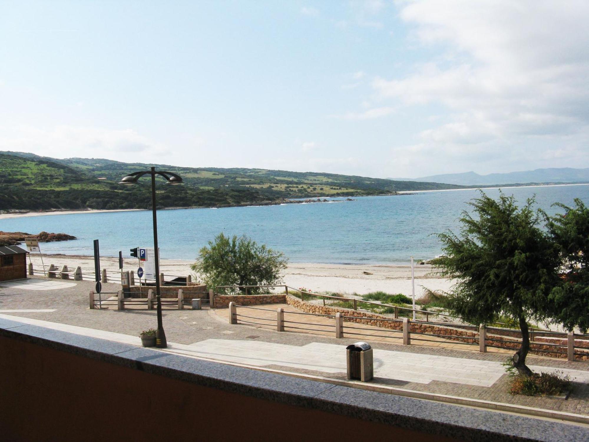 Borgo Spiaggia Vista Mare อิโซลา โรสซา ภายนอก รูปภาพ